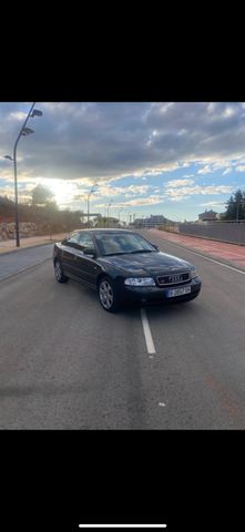 Audi S4 2.7 quattro -