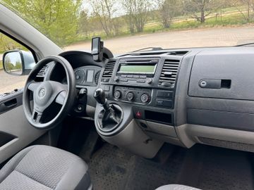 Volkswagen T5 Transporter - 12