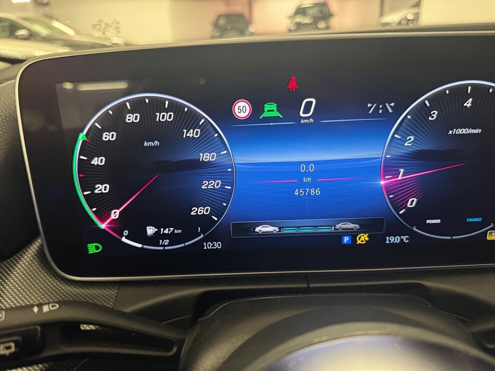 Fahrzeugabbildung Mercedes-Benz C 200 T Avantgarde*Distro*360°*Totwink*Night*LED