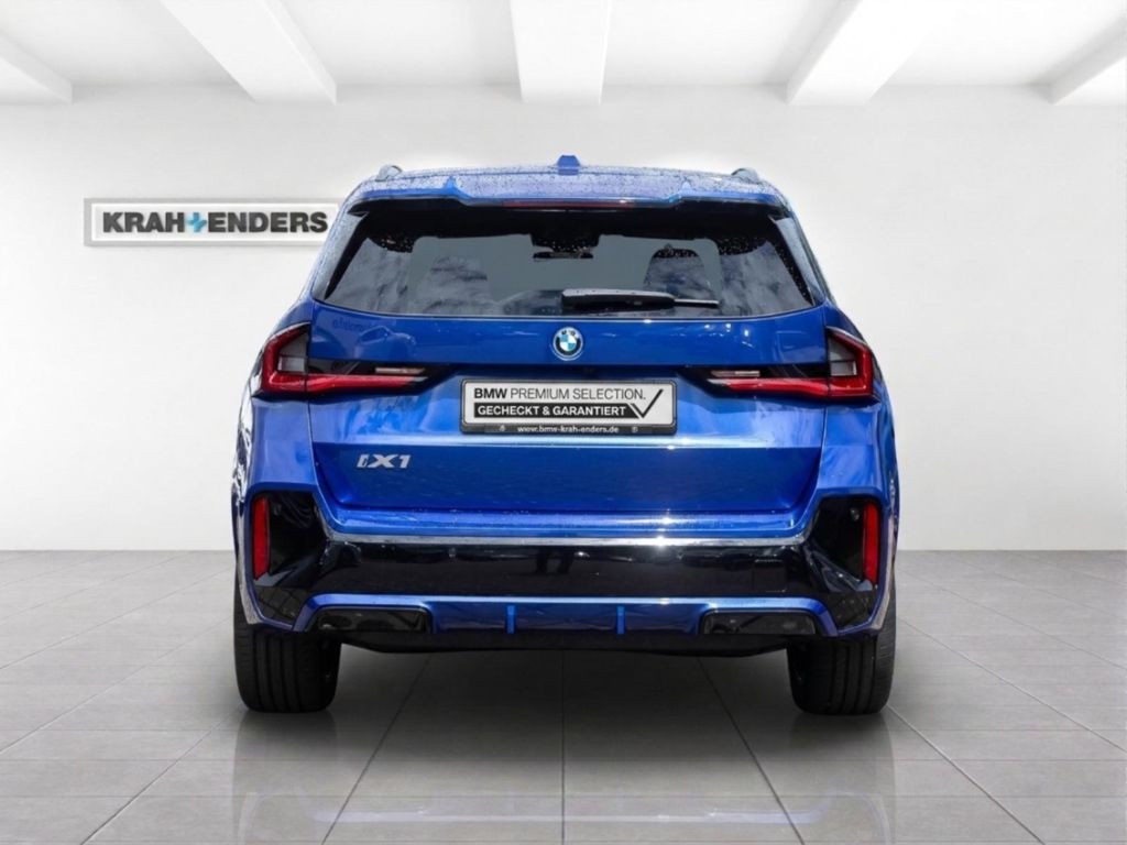 BMW iX1 - Bild 4