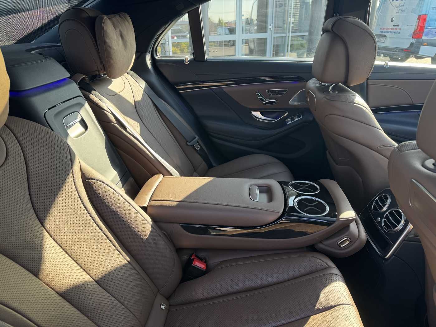 Fahrzeugabbildung Mercedes-Benz S 400d 4M AMG+Pano+Burm+Distr+Massage+ HUD