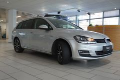 Fahrzeugabbildung Volkswagen Golf VII VARI. 1.4 TSI CUP NAVI/XENON/SHZ/TEMP.