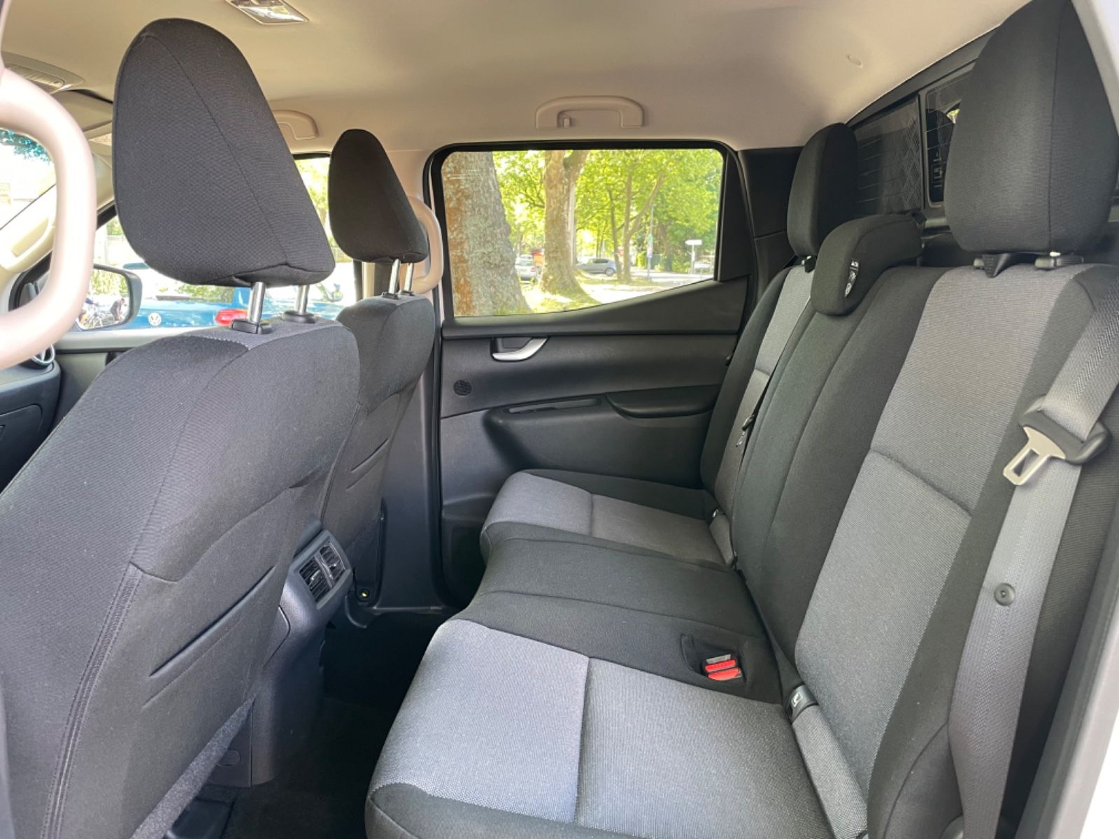 Fahrzeugabbildung Mercedes-Benz X 350d 4Matic DoKa*AluCab*Navi*4x4*Keyless*Kam*