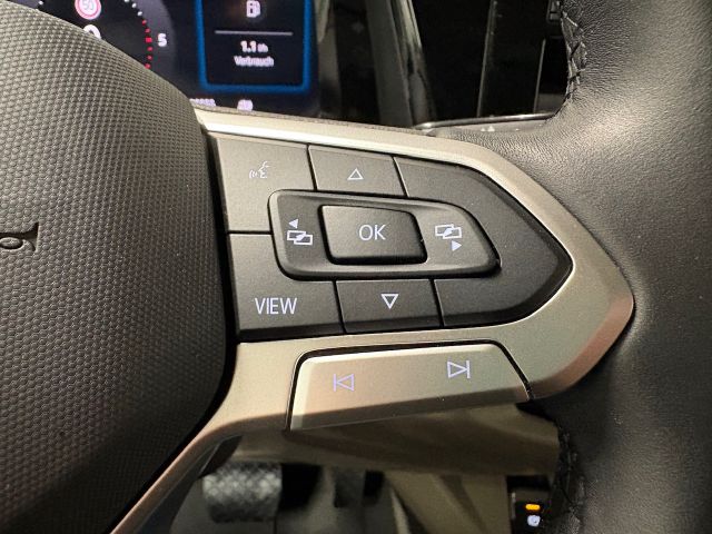 T7 Multivan Life 2.0 TDI DSG ACC LED AHK NAVI