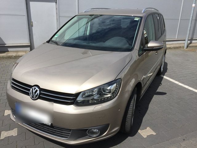 Volkswagen VW Touran DSG 170 Ps