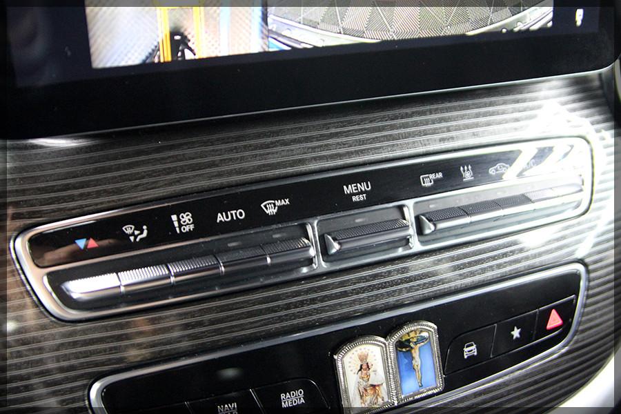 Mercedes-Benz V300 d AVANTGARDE EDITION lang AMG / PANO
