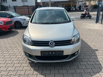 Volkswagen Golf - 8