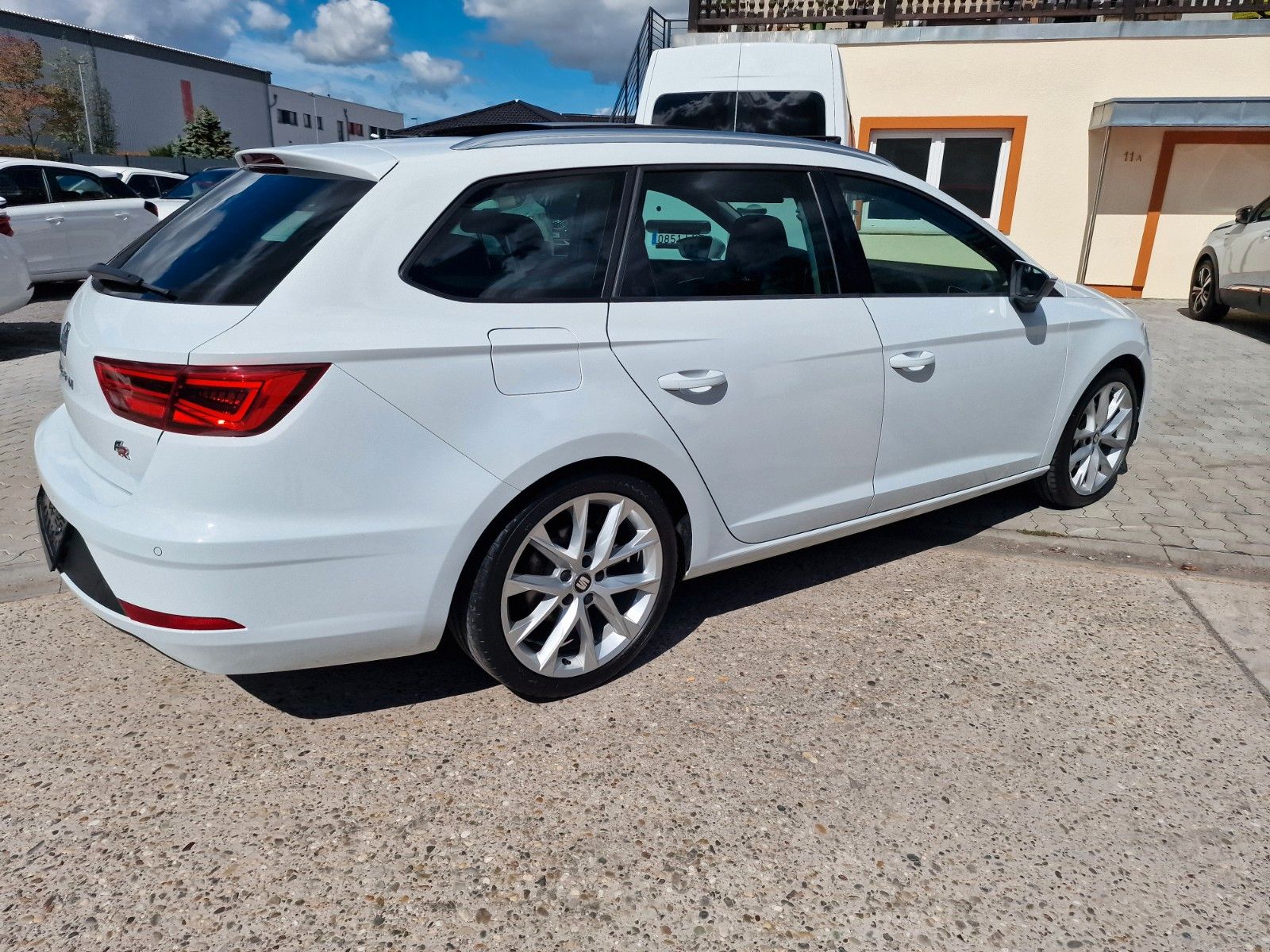 Seat Leon ST FR, Panorama Schiebedach, Kamera, Navi imagem 2