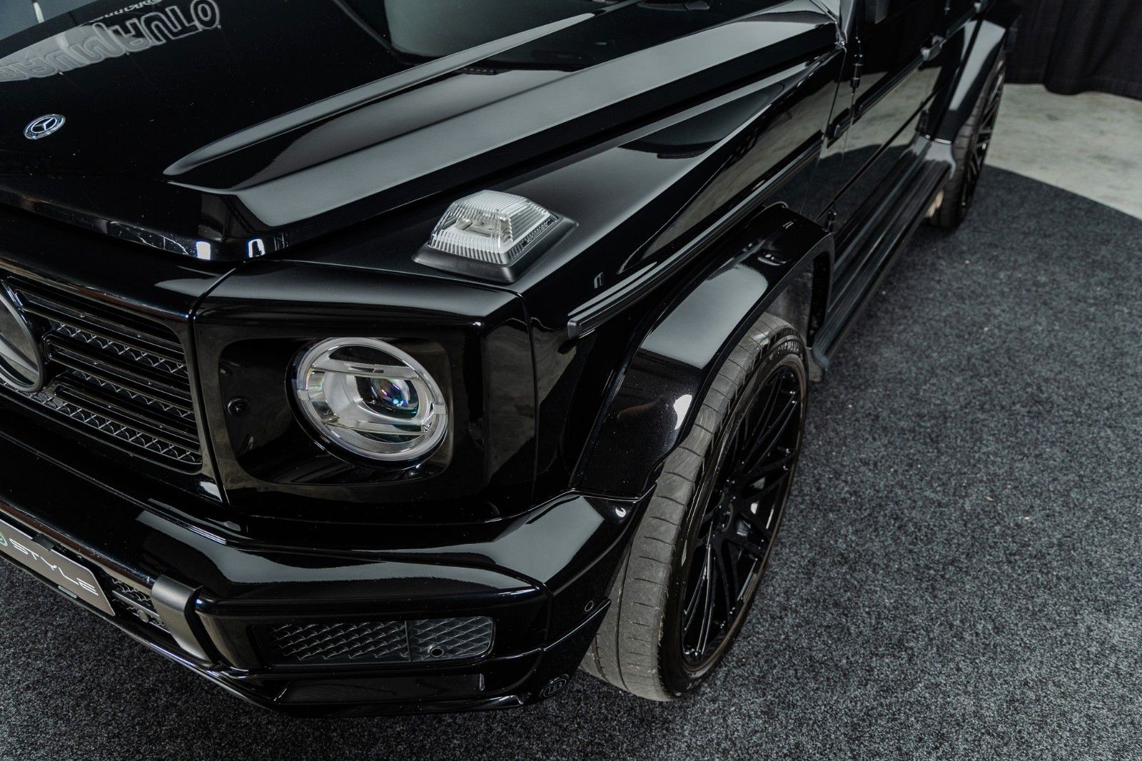 Fahrzeugabbildung Mercedes-Benz G 500 + Brabus + Burmeister + Standheiz. + Carbo