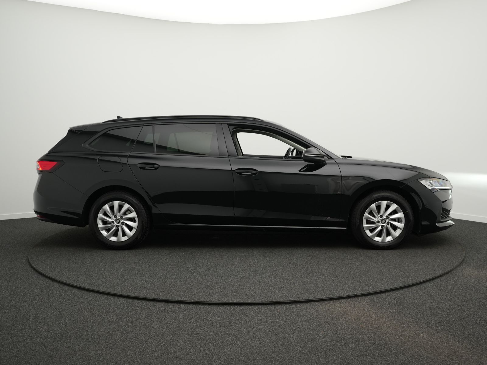 Skoda Superb - Bild 12