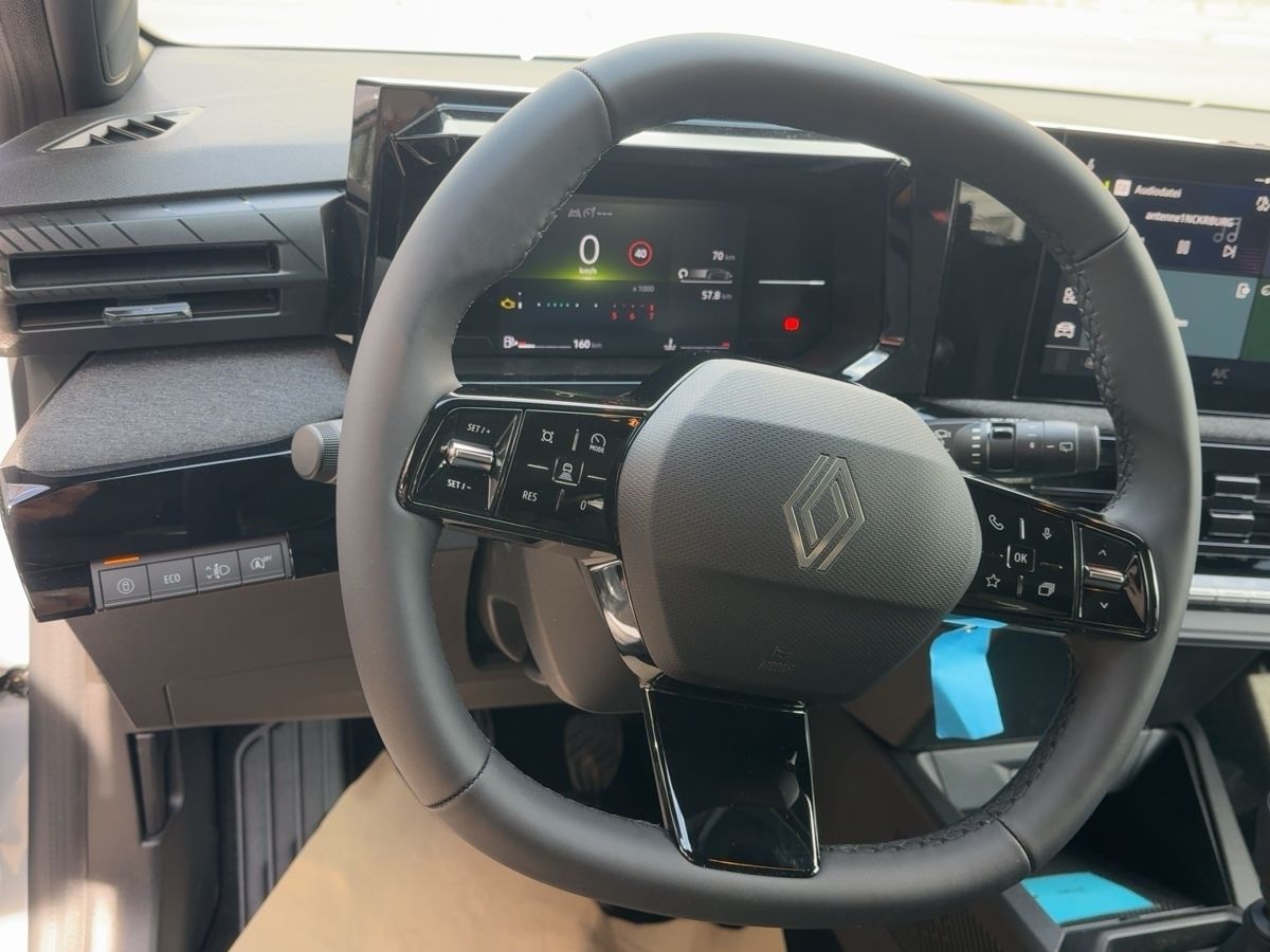 Fahrzeugabbildung Renault Clio Evolution TCe 115 - mit KI generiert/bearbeitet