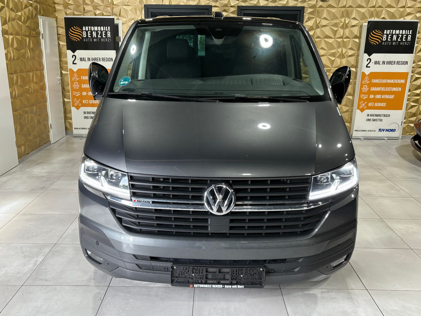 Fahrzeugabbildung Volkswagen T6.1 Transporter Multivan Edition 4MOTION/7-SITZ