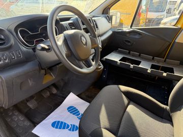 Renault Trafic - 8