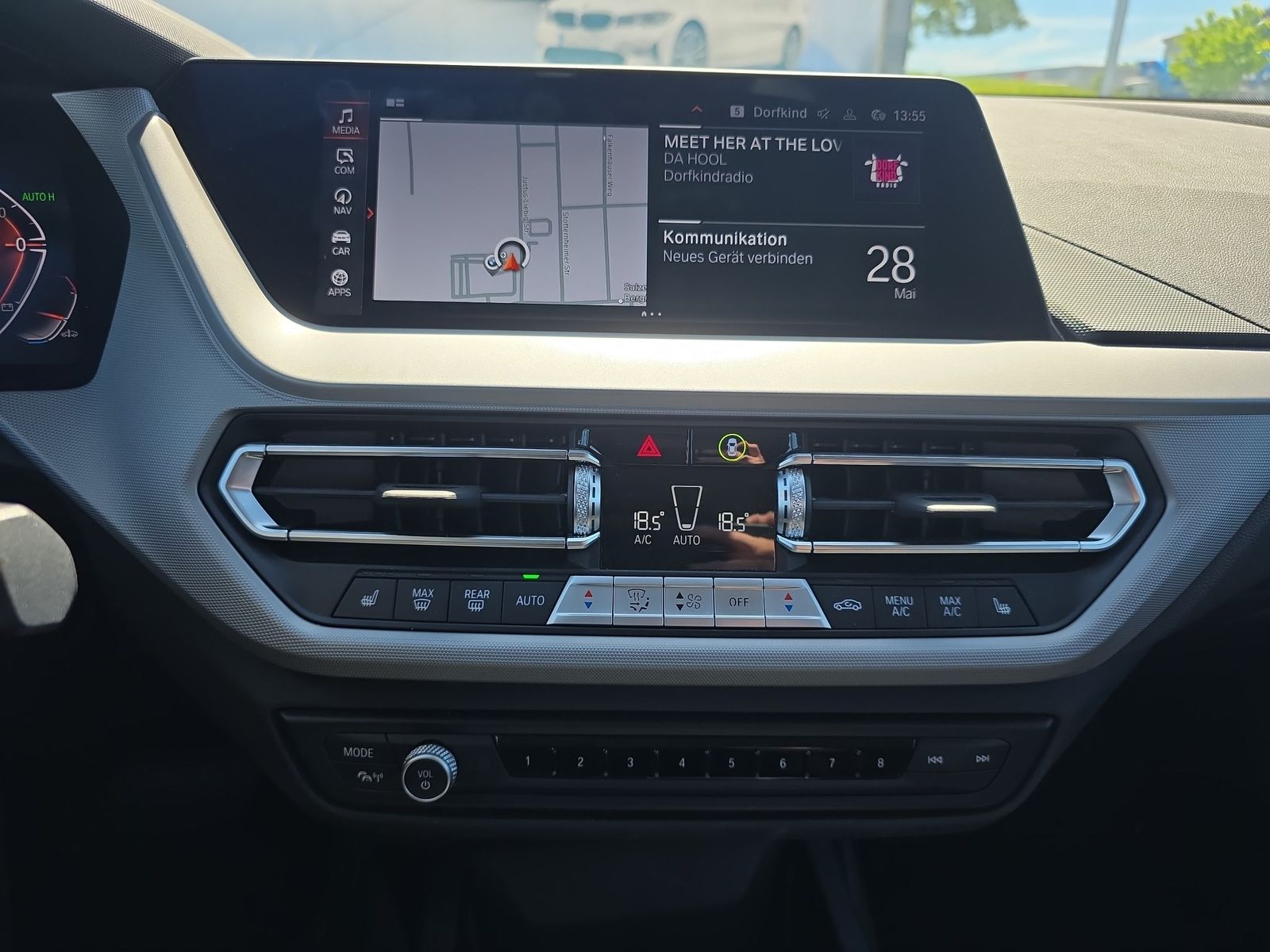 BMW 118i Hatch Advantage DAB LED WLAN Tempomat Shz foto 16