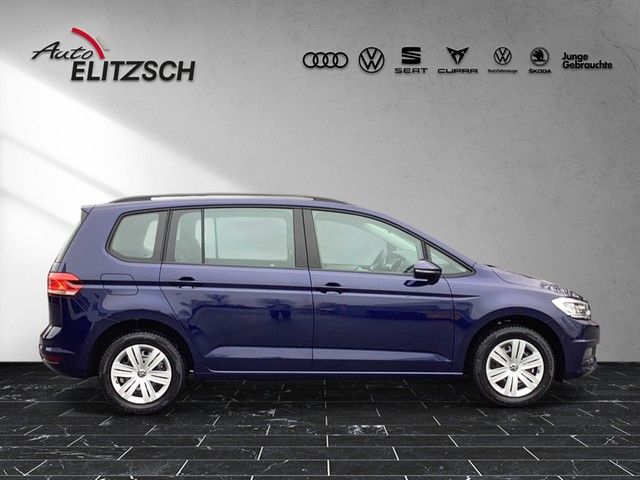 Fahrzeugabbildung Volkswagen Touran Comfortline Navi LED ACC SH AHZV