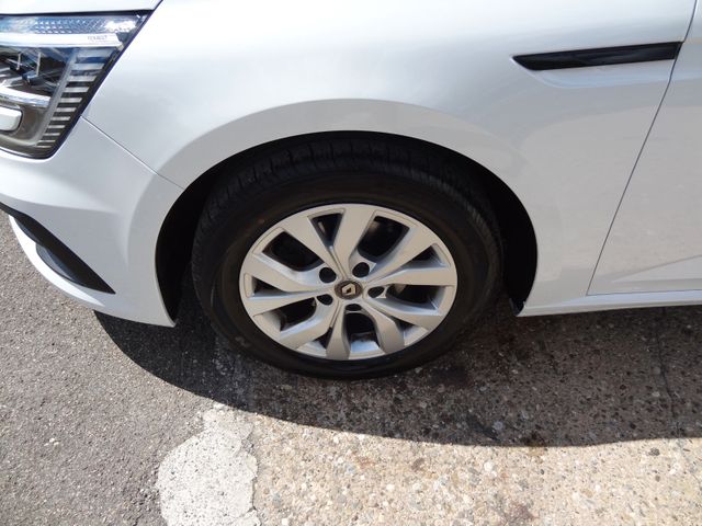 Fahrzeugabbildung Renault Megane IV Lim. 5-trg. Zen/1.Hd/Navi/SitzH/PDC/