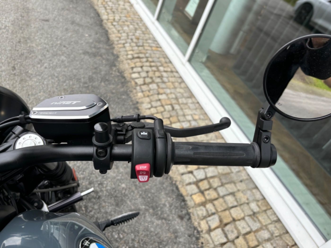 Fahrzeugabbildung BMW R nine T Pure schöner Umbau Akrapovic