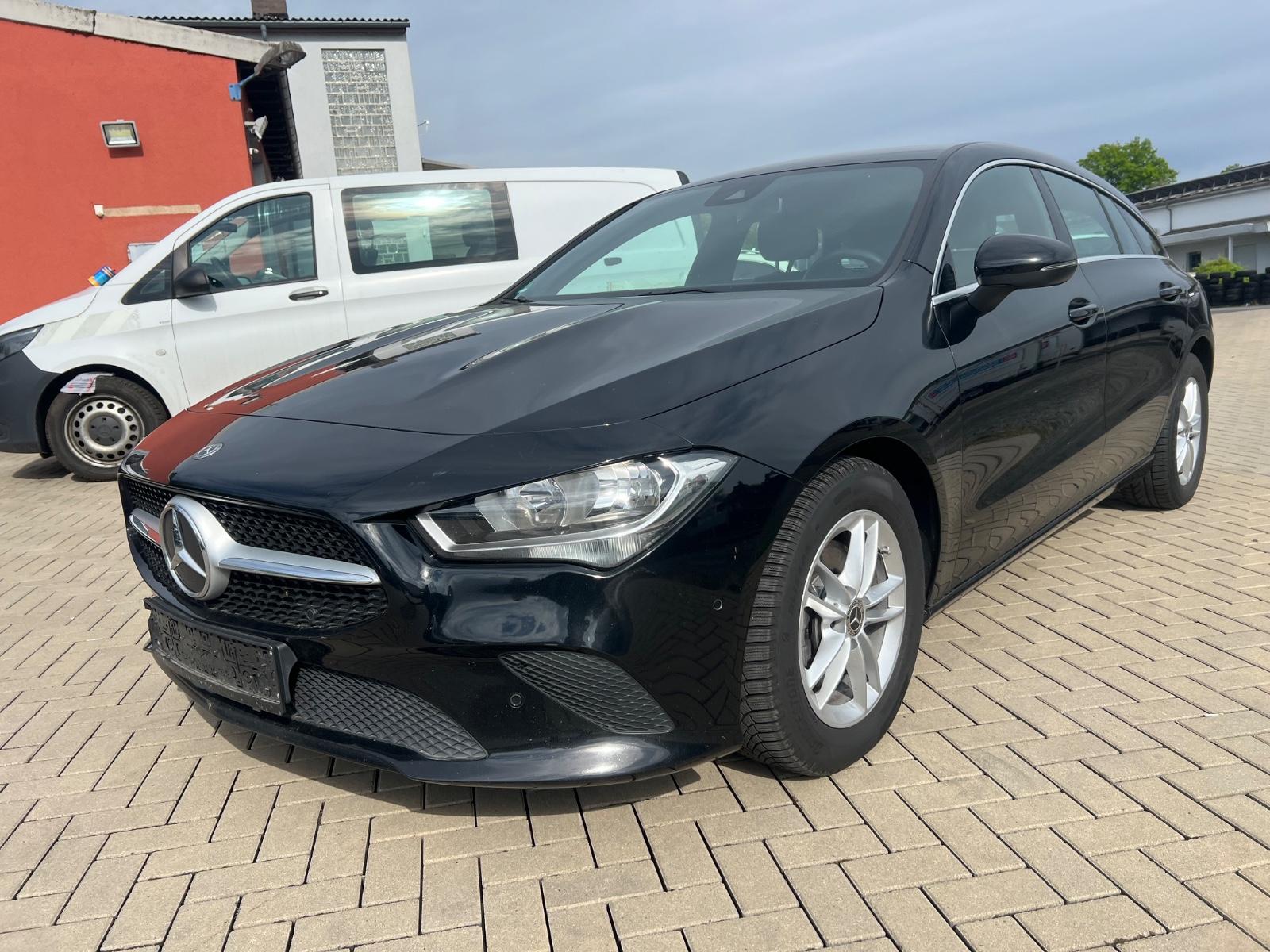 Mercedes-Benz CLA 200 d Shooting Brake