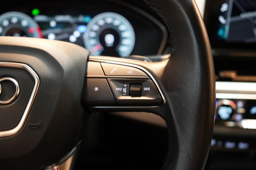 Audi A4 Avant 40 TFSI S line *MATRIX*Navi*Virtual*, миниатюра 16