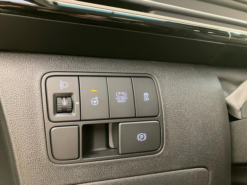 Fahrzeugabbildung Hyundai STARIA HEV 7-Sitzer (MY25) 1.6 T-GDI 360 4xSHZ