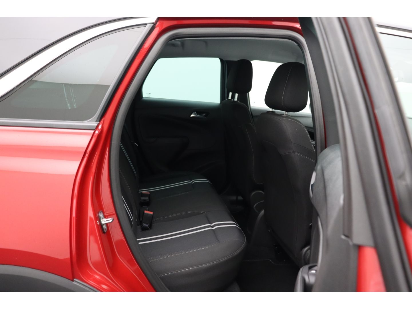 Fahrzeugabbildung Opel Crossland 1.2 Elegance Kamera AHK LED Totwinkela