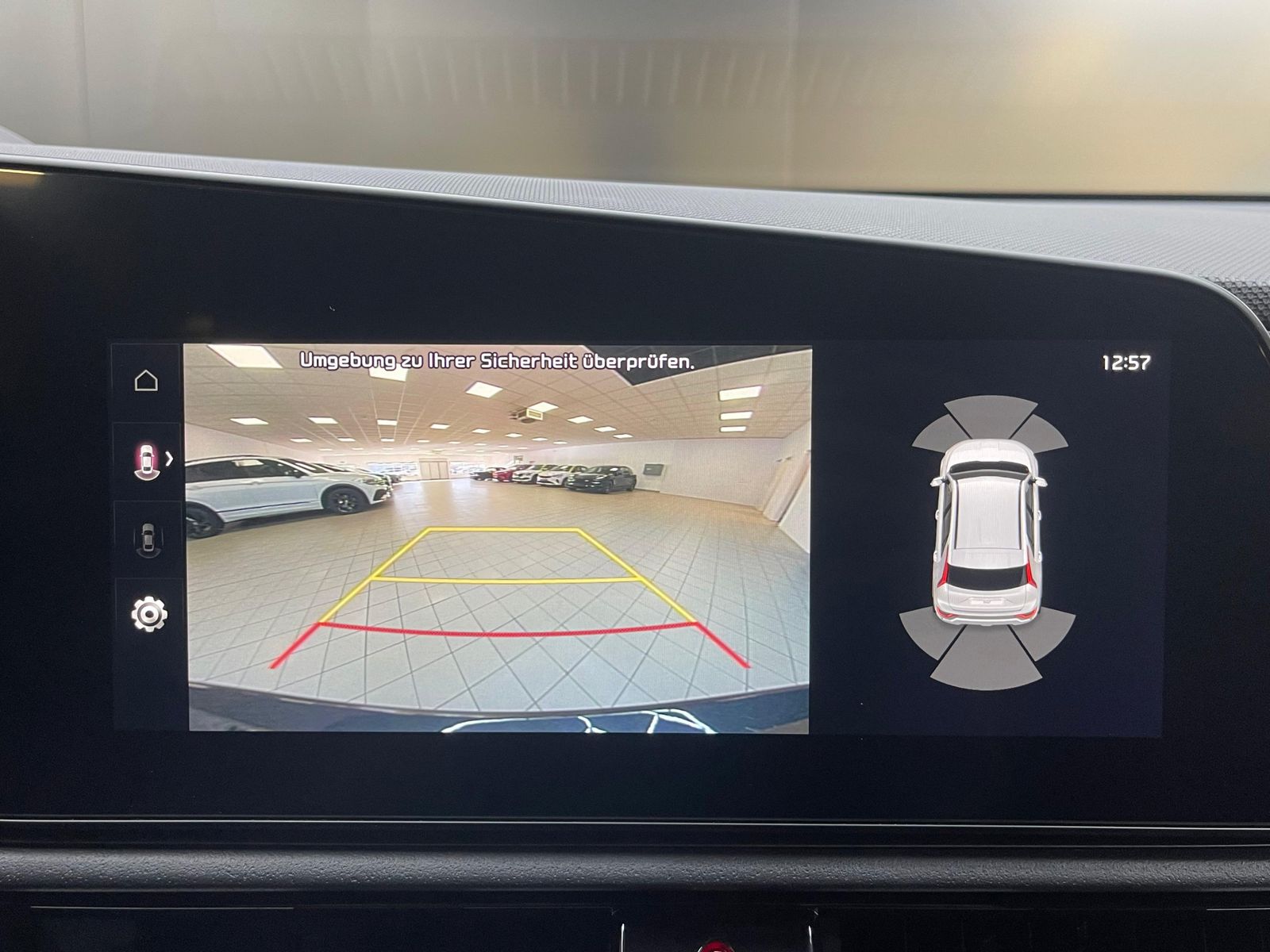 Fahrzeugabbildung Kia e-Niro Spirit LEDER+NAVI+LED+SHZ+H&K+KAM+ACC+WP+