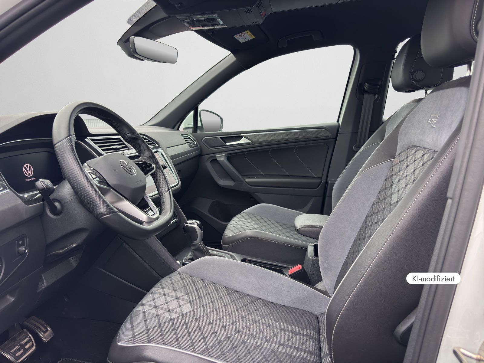Volkswagen Tiguan - Bild 14