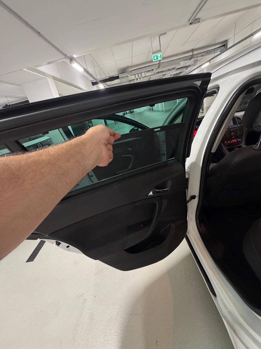 Opel Insignia Eco CDI 2.0 Standheizung + Top Zustand 