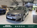 Volkswagen Golf 2.0 TSI GTI - Volkswagen Golf: Standheizung, GTI