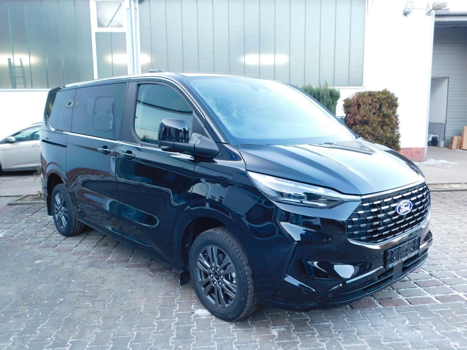 Ford Tourneo Custom 2.0 EcoBlue 110kW 320 L1 Titanium