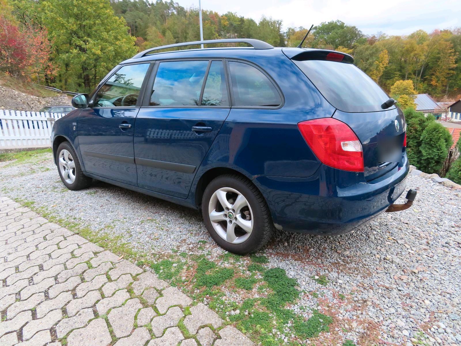 Skoda Fabia 2012 — interior