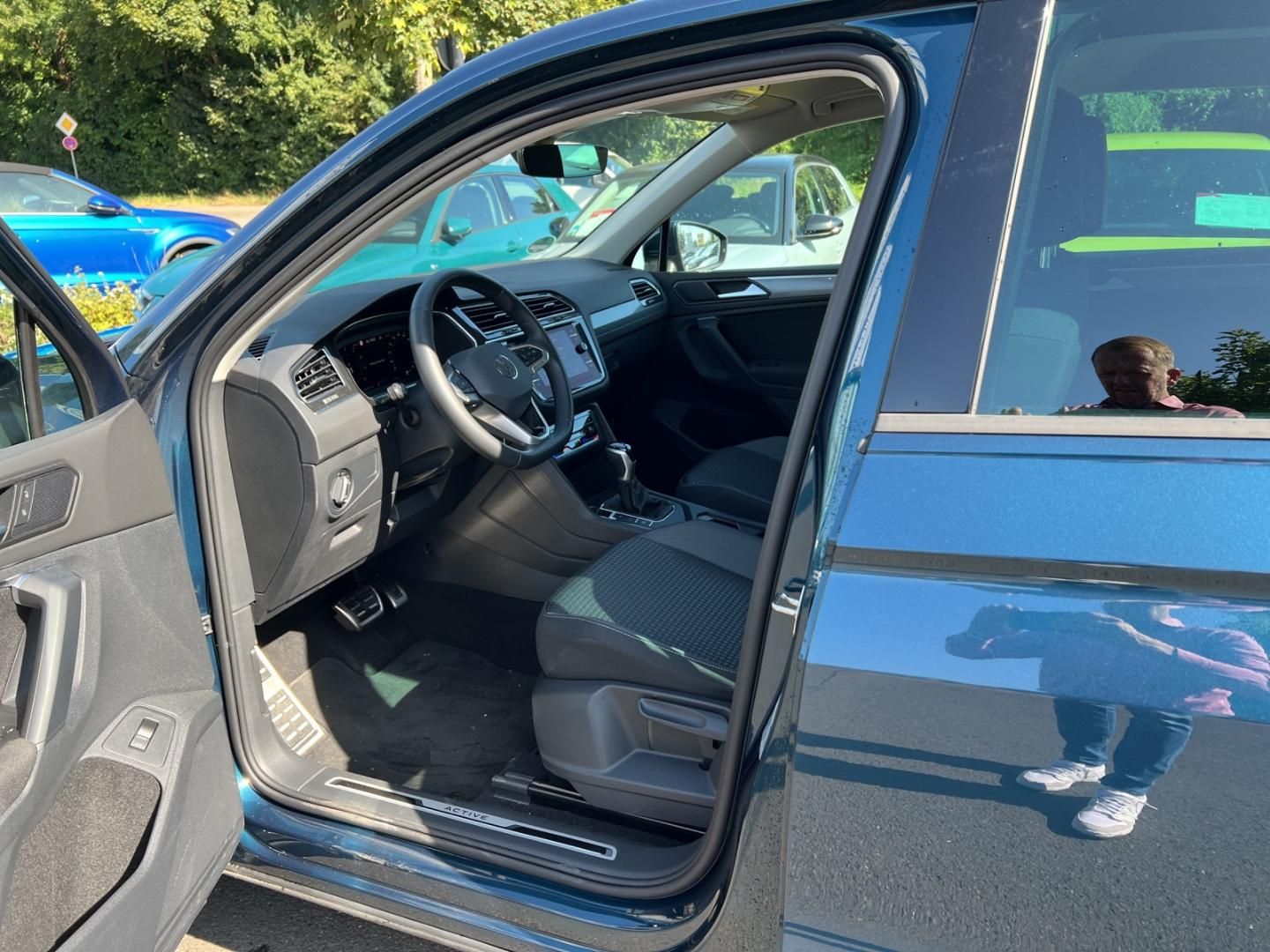 Fahrzeugabbildung Volkswagen Tiguan Active ACTIVE 1.5l TSI,DSG,AHK,Navi,Clima