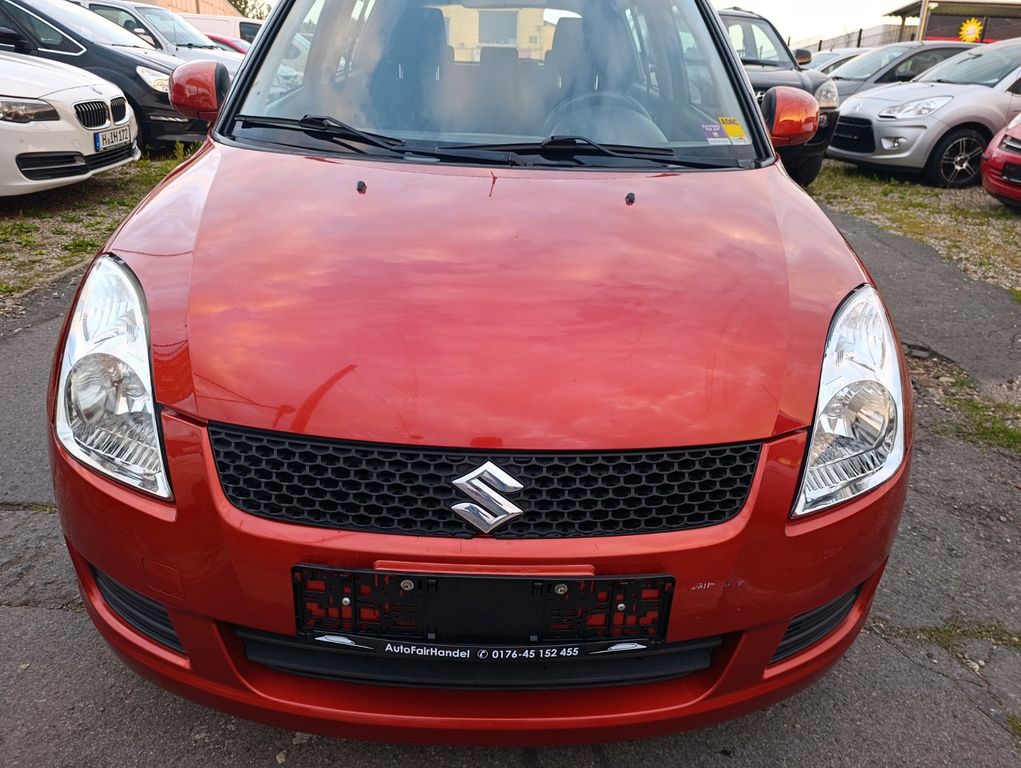 Suzuki Swift Lim. Club*NAVI*APPLE CAR PLAY*DAB*KLIMA*