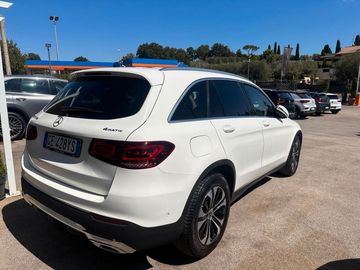 Mercedes GLC 220 - 4