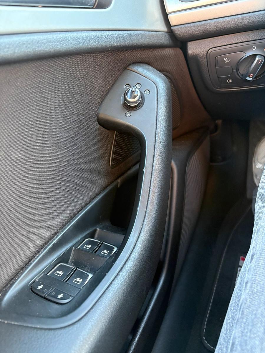 Audi A6 2012 — photo 13