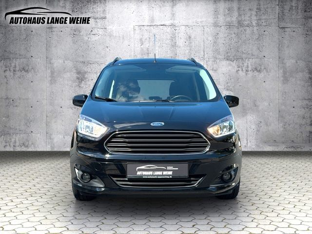 Ford Tourneo Courier Titanium