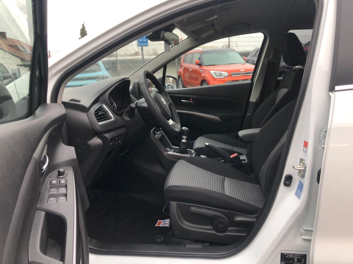 Suzuki (SX4) S-Cross - Bild 11