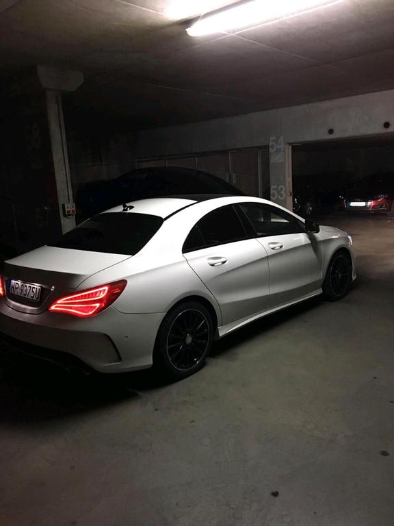 Mercedes-Benz CLA 200