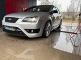 Ford Focus ST 2,5 5 Zylinder Turbo - Ford Focus: ST Turbo