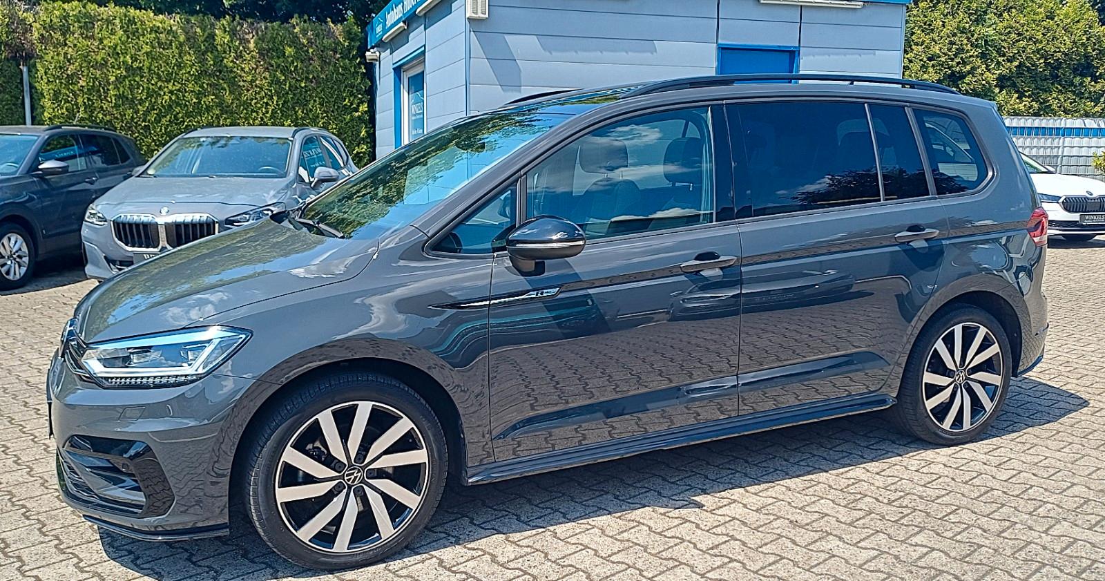 Volkswagen Touran R-Line DSG Highline-Panorama-18"-AHKschwe