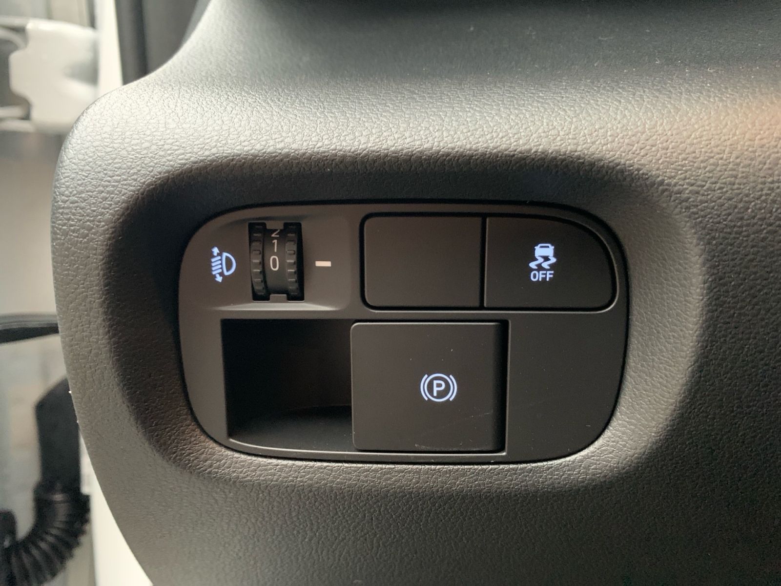 Fahrzeugabbildung Hyundai INSTER EV 42 kWh Select Navi