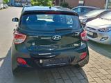 Hyundai i10 1.2 FIFA Sitzhzg, Lenkradhzg, Klima - Hyundai i10 Gebrauchtwagen in Essen