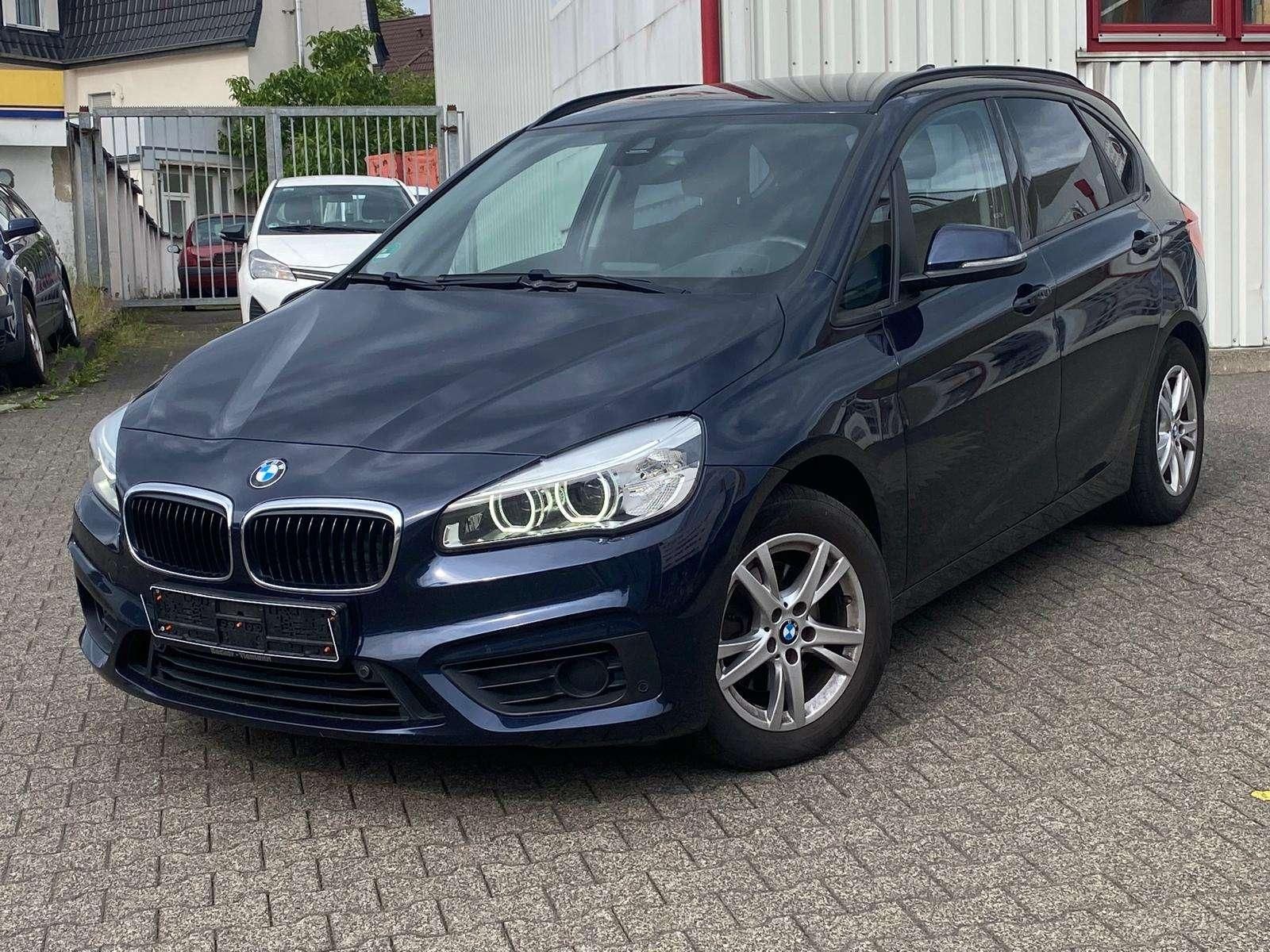 BMW 218
