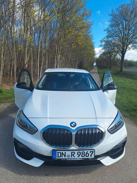 Image of BMW 118