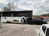 Other Dodge mit Sattelauflieger (Renntransporter) - Other: Renn