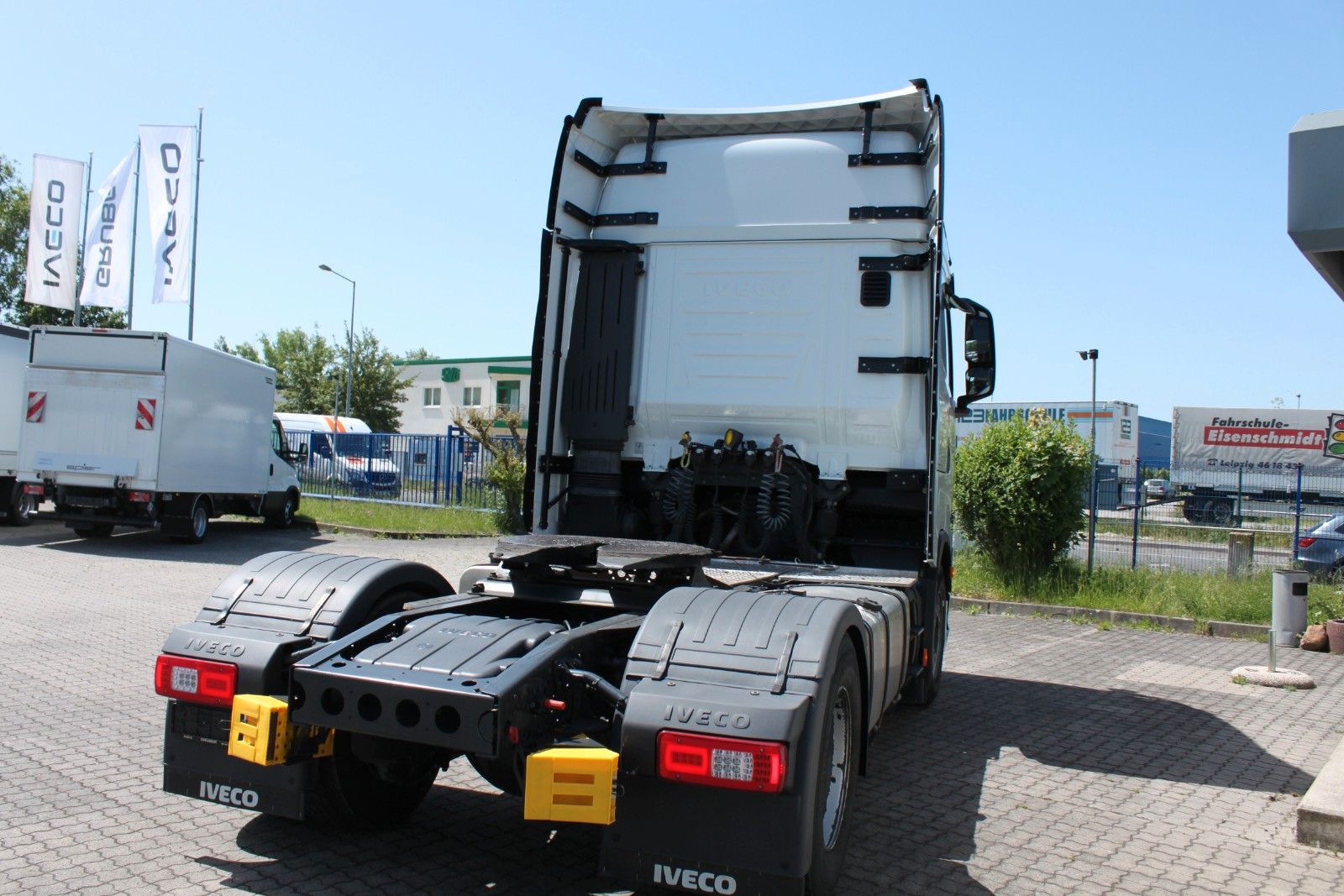 Fahrzeugabbildung Iveco S-Way AS440S48T/P mit Kipphydraulik