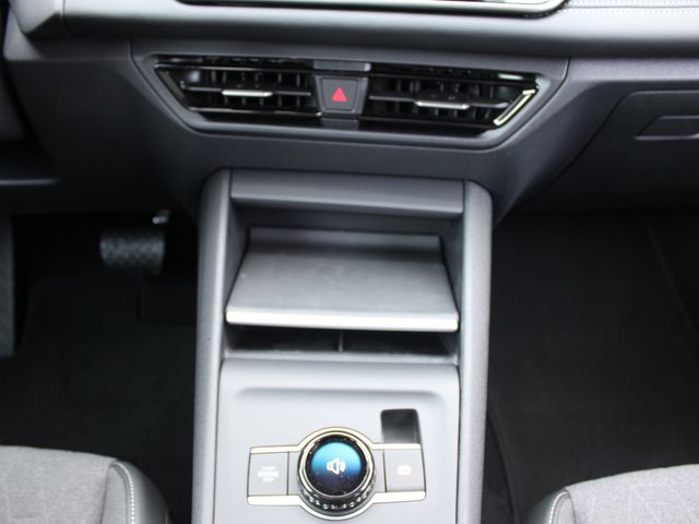 Tiguan 1,5 eTSI AHK*PanoD*AHK*Head-up-Display