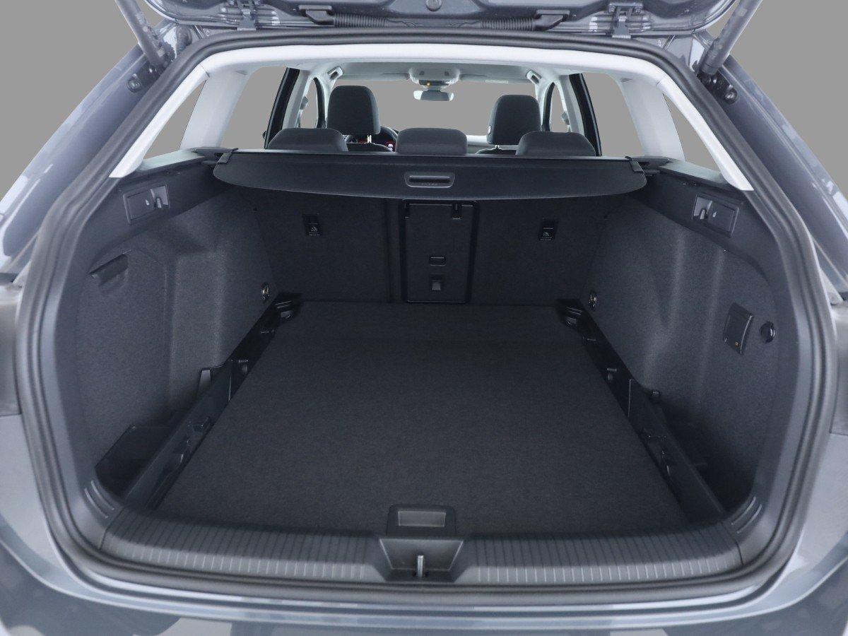 Volkswagen Golf VIII Variant Life 1.5 eTSI DSG MATRIX+APP, миниатюра 8