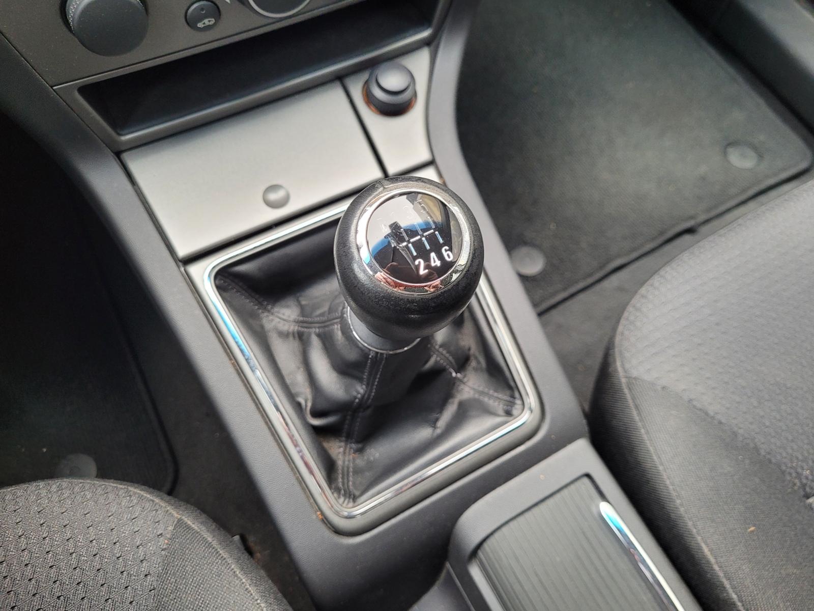 Opel Vectra 2006 — photo 17