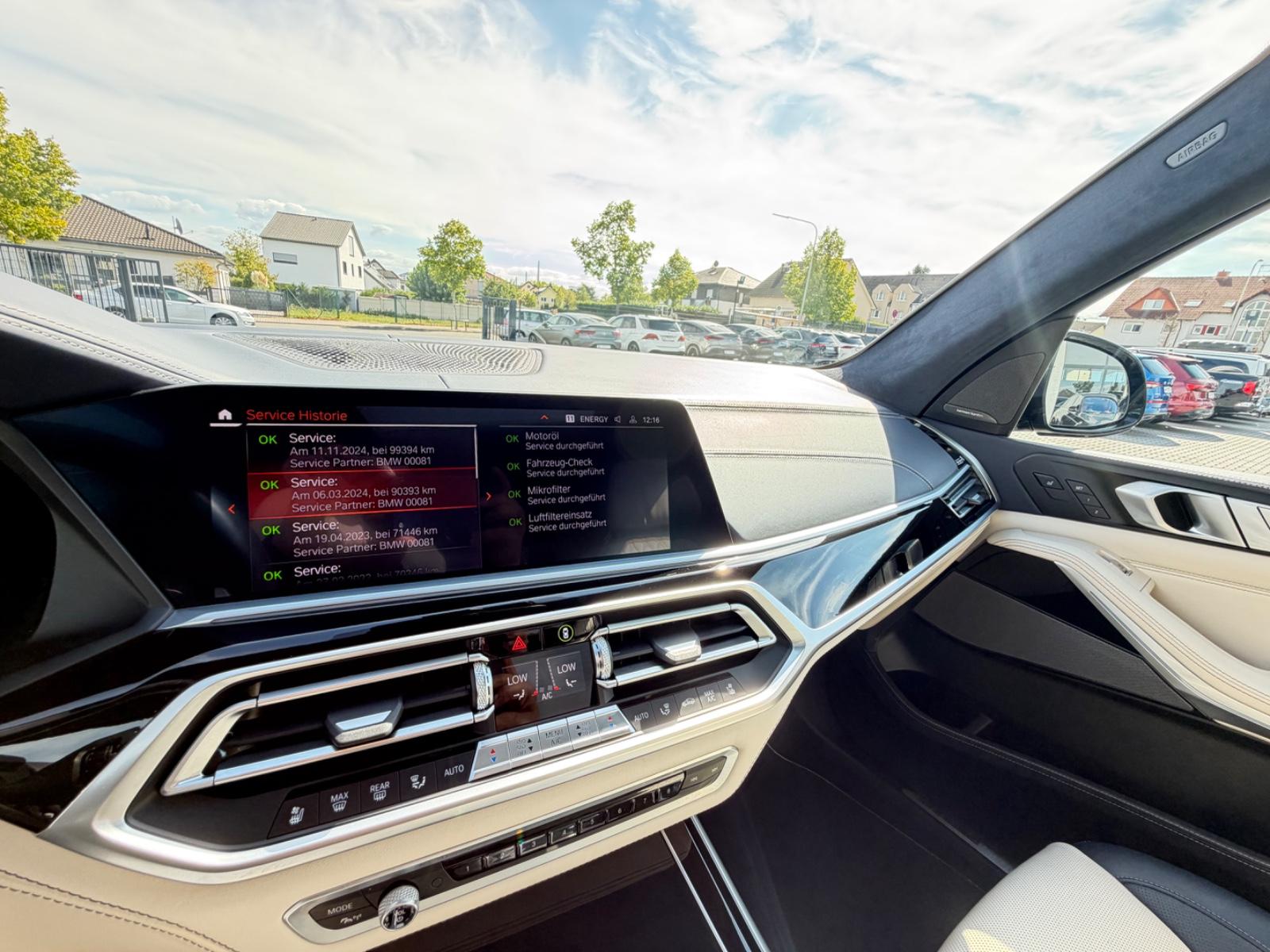 BMW X7*M50xd*M-SPORTPAKET*3xTV*6xSITZER*ACC*HUD*360